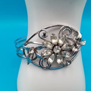 Vtg Prong Set Clear Rhinestone Crystal Silver Tone Cuff Bracelet Flower Leaves